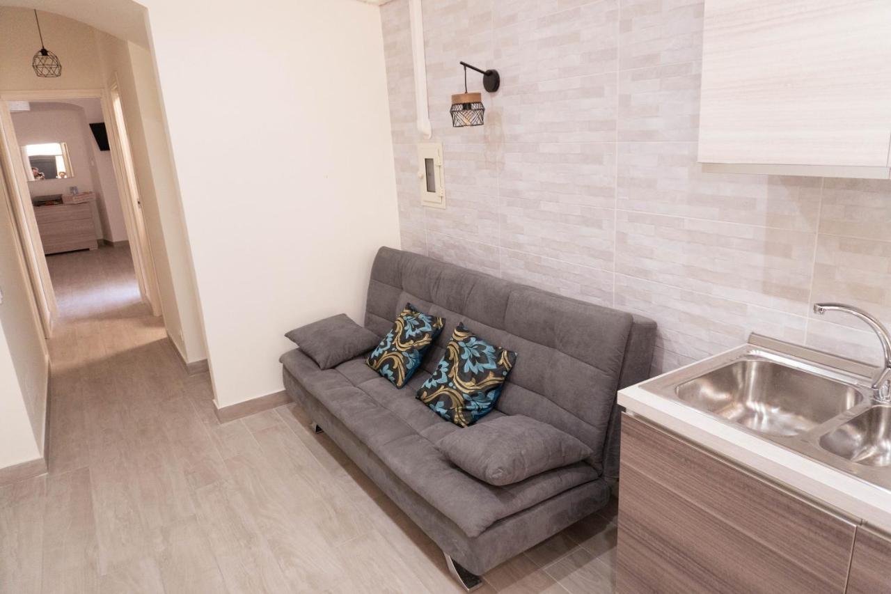Neapolitan Roo Apartment ภายนอก รูปภาพ