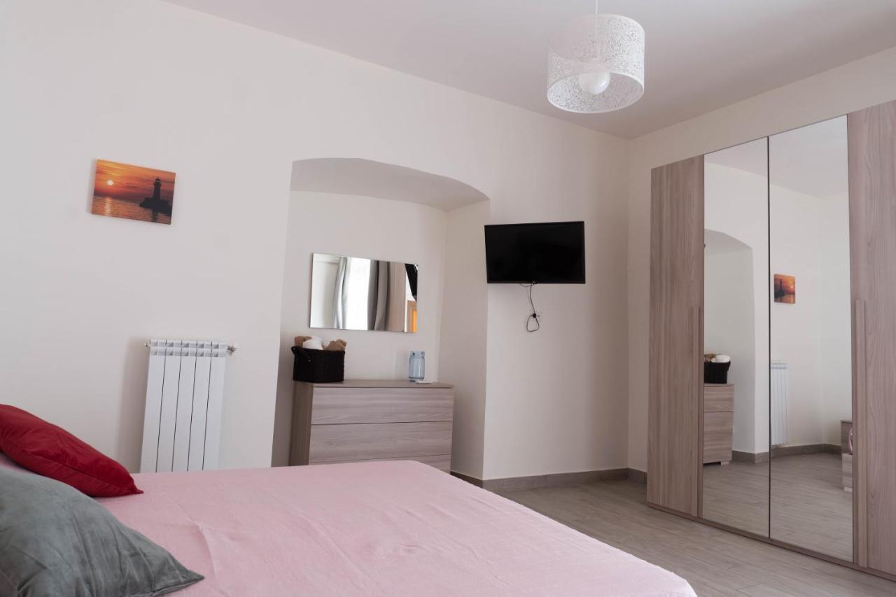 Neapolitan Roo Apartment ภายนอก รูปภาพ